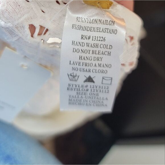 🎄5/$25🎄NWT- NOPHAT Top  - Picture 8 of 8